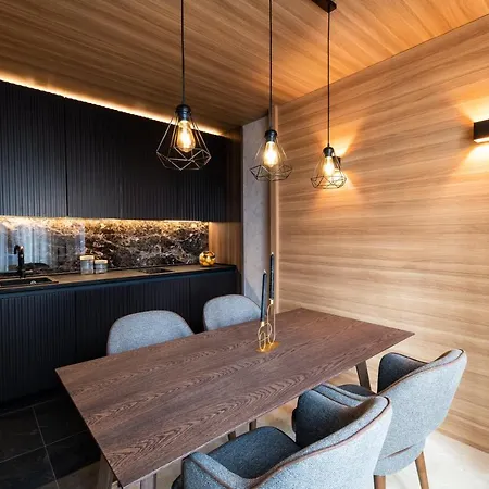 Apartment Woodside By Anaya
