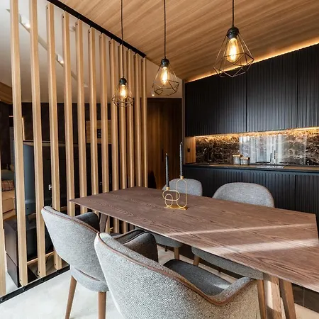 Woodside By Anaya Apartment 4*